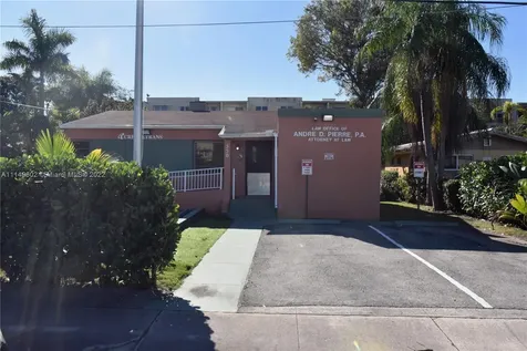 550 NE 124th Street North Miami FL 33161