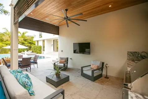 5288 Alton Road Miami Beach FL 33140