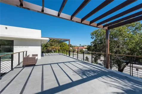 5288 Alton Road Miami Beach FL 33140