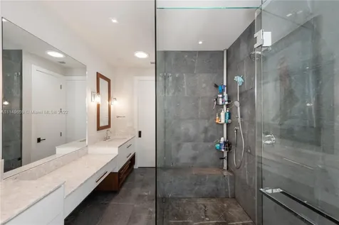 5288 Alton Road Miami Beach FL 33140