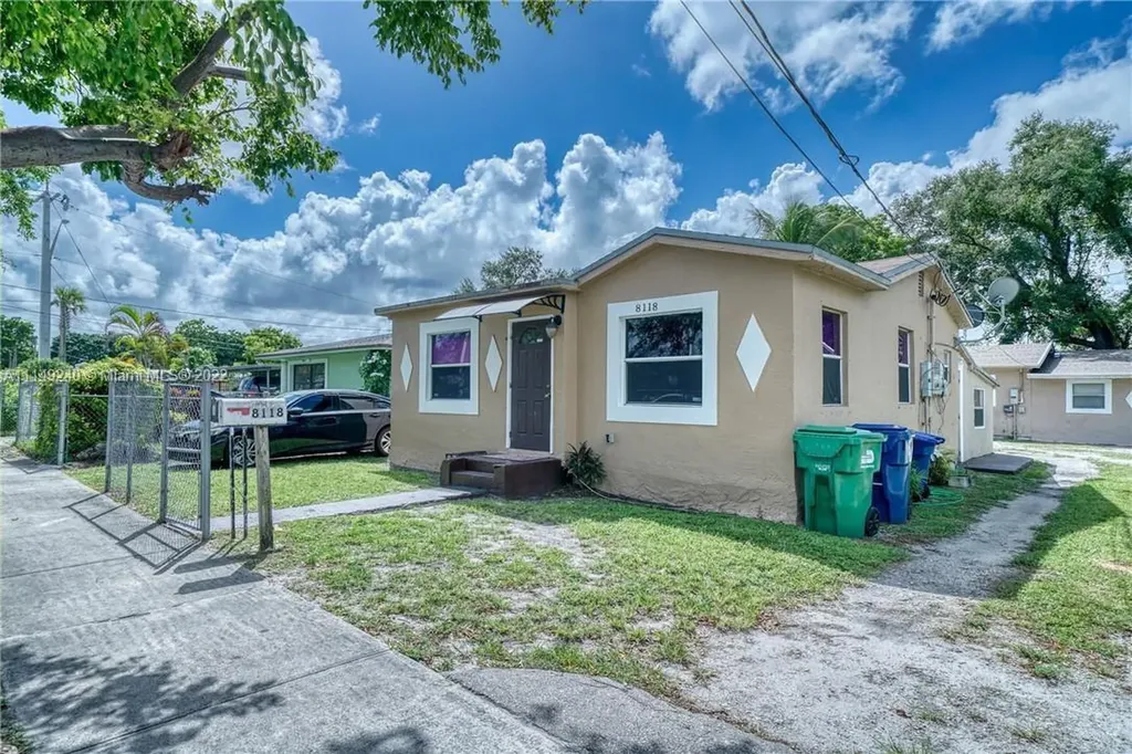 8118 NW 12th Court Miami FL 33147