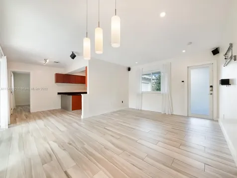6240 SW 59th Street South Miami FL 33143