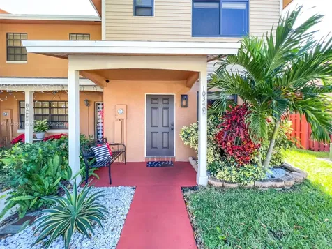 10340 NW 3rd Street Pembroke Pines FL 33026