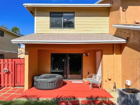 10340 NW 3rd Street Pembroke Pines FL 33026