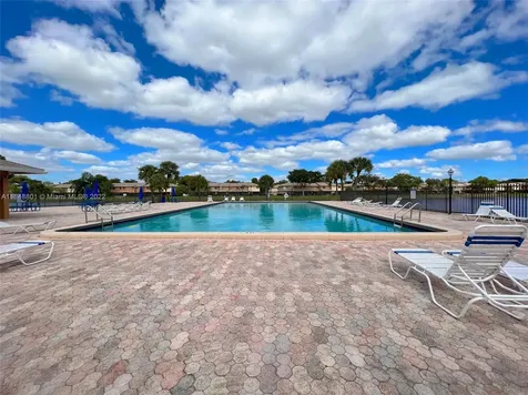 10340 NW 3rd Street Pembroke Pines FL 33026