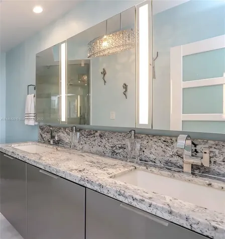 6365 Collins Avenue Miami Beach FL 33141