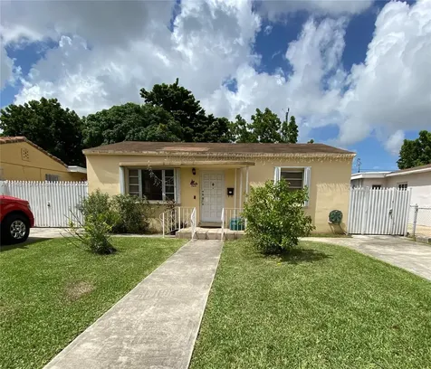 3651 NW 15th Street Miami FL 33125