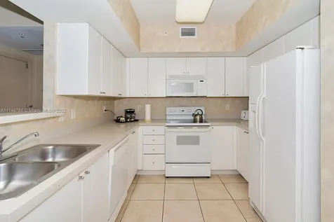 17375 Collins Avenue Sunny Isles Beach FL 33160