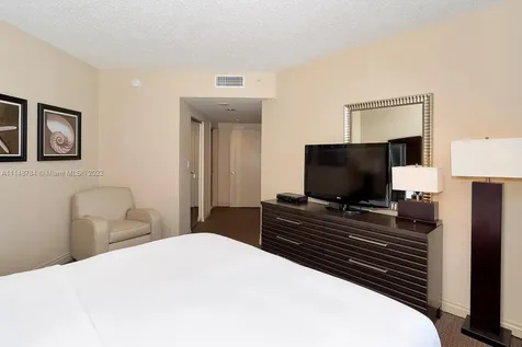 17375 Collins Avenue Sunny Isles Beach FL 33160