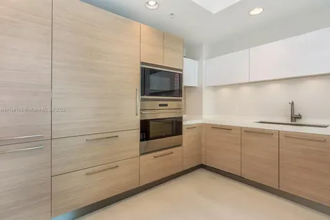 17111 Biscayne Boulevard North Miami Beach FL 33160