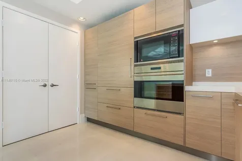 17111 Biscayne Boulevard North Miami Beach FL 33160