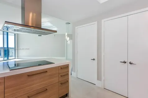 17111 Biscayne Boulevard North Miami Beach FL 33160