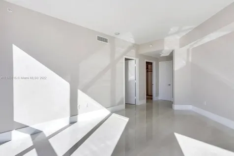 17111 Biscayne Boulevard North Miami Beach FL 33160
