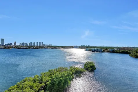17111 Biscayne Boulevard North Miami Beach FL 33160
