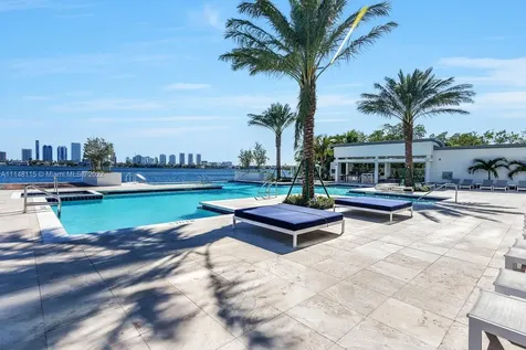 17111 Biscayne Boulevard North Miami Beach FL 33160