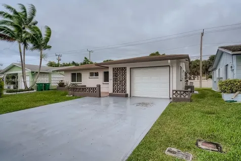 6510 NW 57th Court Tamarac FL 33321