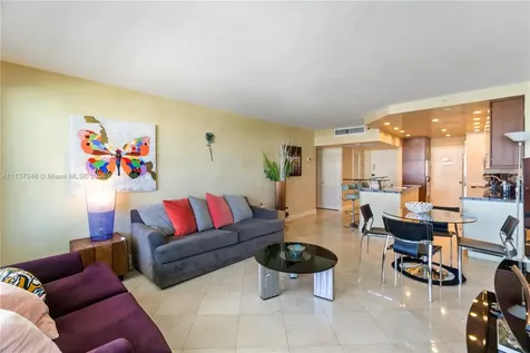 100 Lincoln Road Miami Beach FL 33139