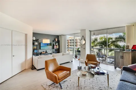 10 Venetian Way Miami Beach FL 33139