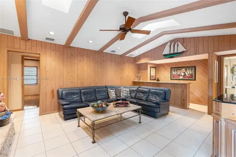 10350 SW 125th Street Miami FL 33176