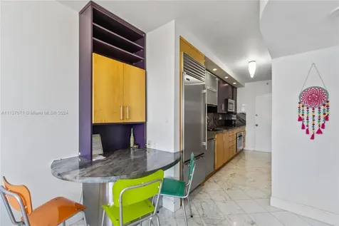 100 Lincoln Road Miami Beach FL 33139