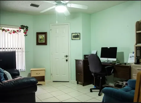 9521 NW 18th Drive Plantation FL 33322