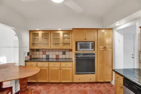 1941 NE 186th Drive North Miami Beach FL 33179