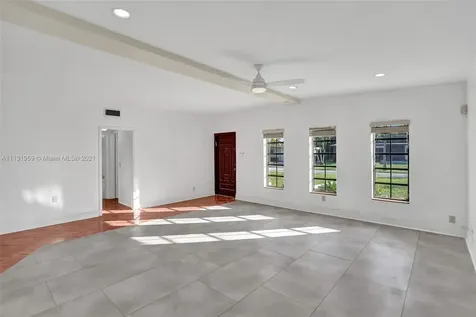 1941 NE 186th Drive North Miami Beach FL 33179