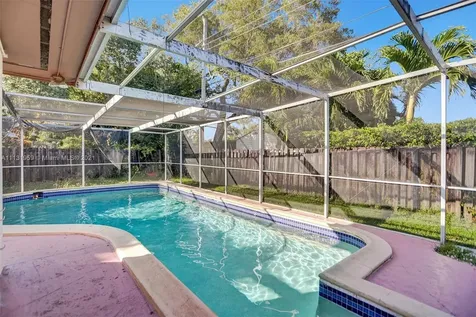 1941 NE 186th Drive North Miami Beach FL 33179