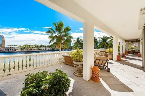 20165 NE 39th Place Aventura FL 33180