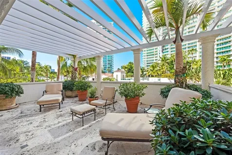 20165 NE 39th Place Aventura FL 33180
