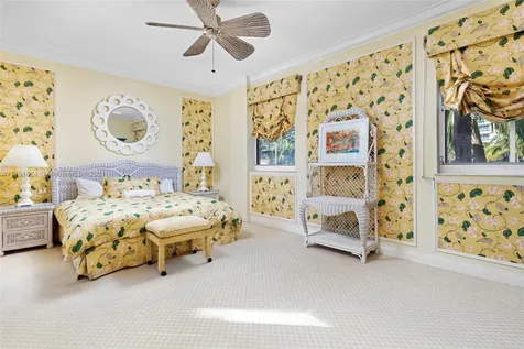20165 NE 39th Place Aventura FL 33180
