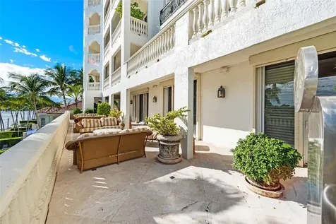 20165 NE 39th Place Aventura FL 33180
