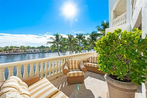 20165 NE 39th Place Aventura FL 33180