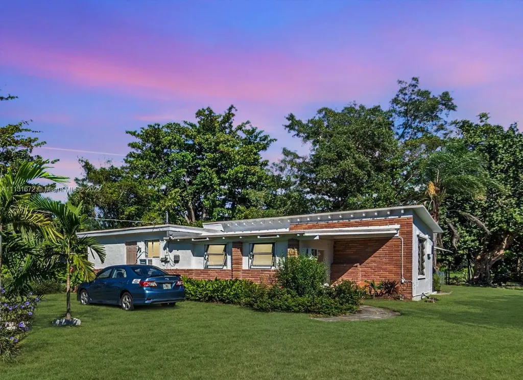 11925 W Biscayne Canal Road Miami FL 33161