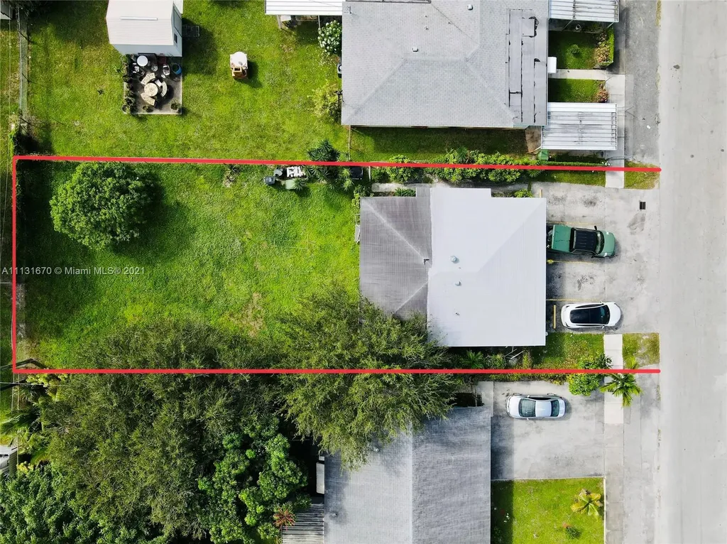 627 NW 4th Court Hallandale Beach FL 33009