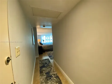 5401 Collins Avenue Miami Beach FL 33140