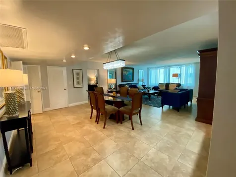 5401 Collins Avenue Miami Beach FL 33140