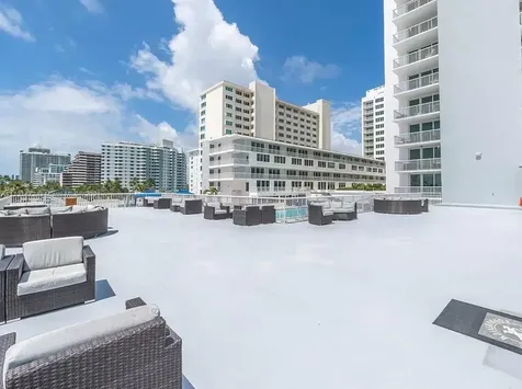 5401 Collins Avenue Miami Beach FL 33140