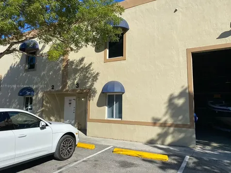 10810 NW 138th Street Hialeah Gardens FL 33018