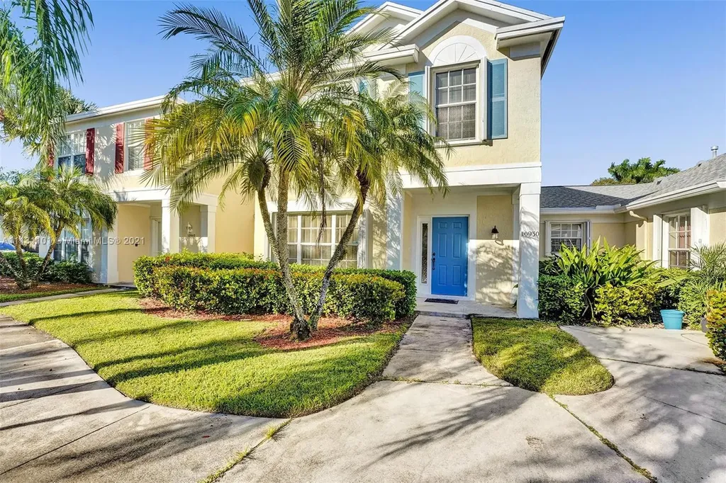 10930 Periwinkle Lane Tamarac FL 33321