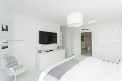 6301 Collins Miami Beach FL 33141