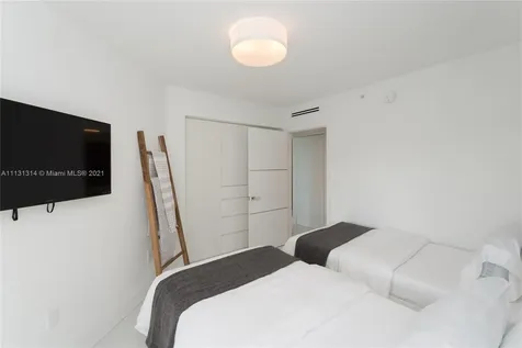 6301 Collins Miami Beach FL 33141