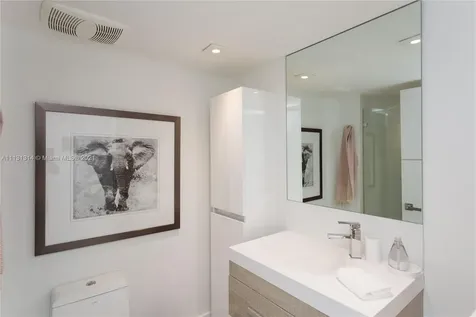 6301 Collins Miami Beach FL 33141