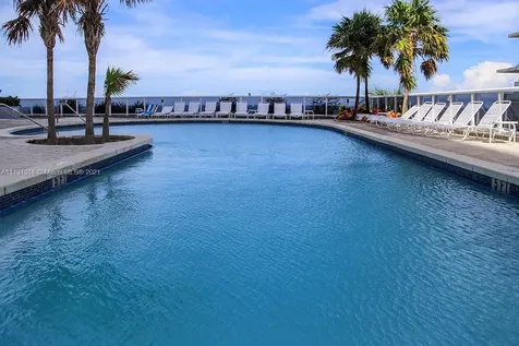 6301 Collins Miami Beach FL 33141