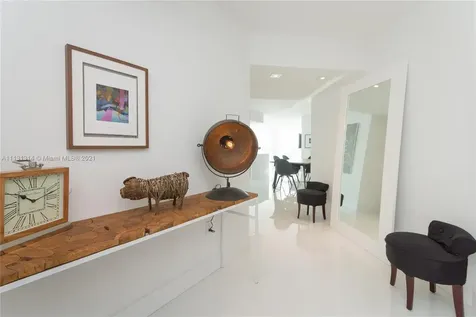 6301 Collins Miami Beach FL 33141