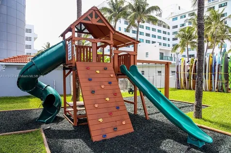 6301 Collins Miami Beach FL 33141