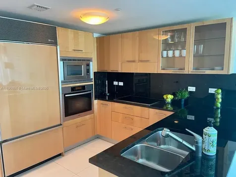6801 Collins Avenue Miami Beach FL 33141