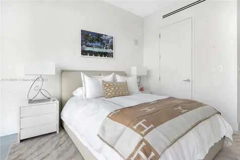 15701 Collins Avenue Sunny Isles Beach FL 33160