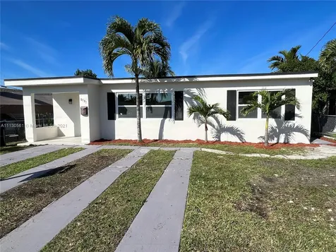 8935 SW 38th Street Miami FL 33165