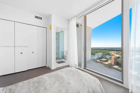 16901 Collins Avenue Sunny Isles Beach FL 33160